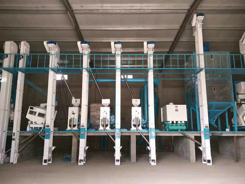 湖北省天門市華豐農業(yè)日產60噸大米成套加工設備安裝完畢